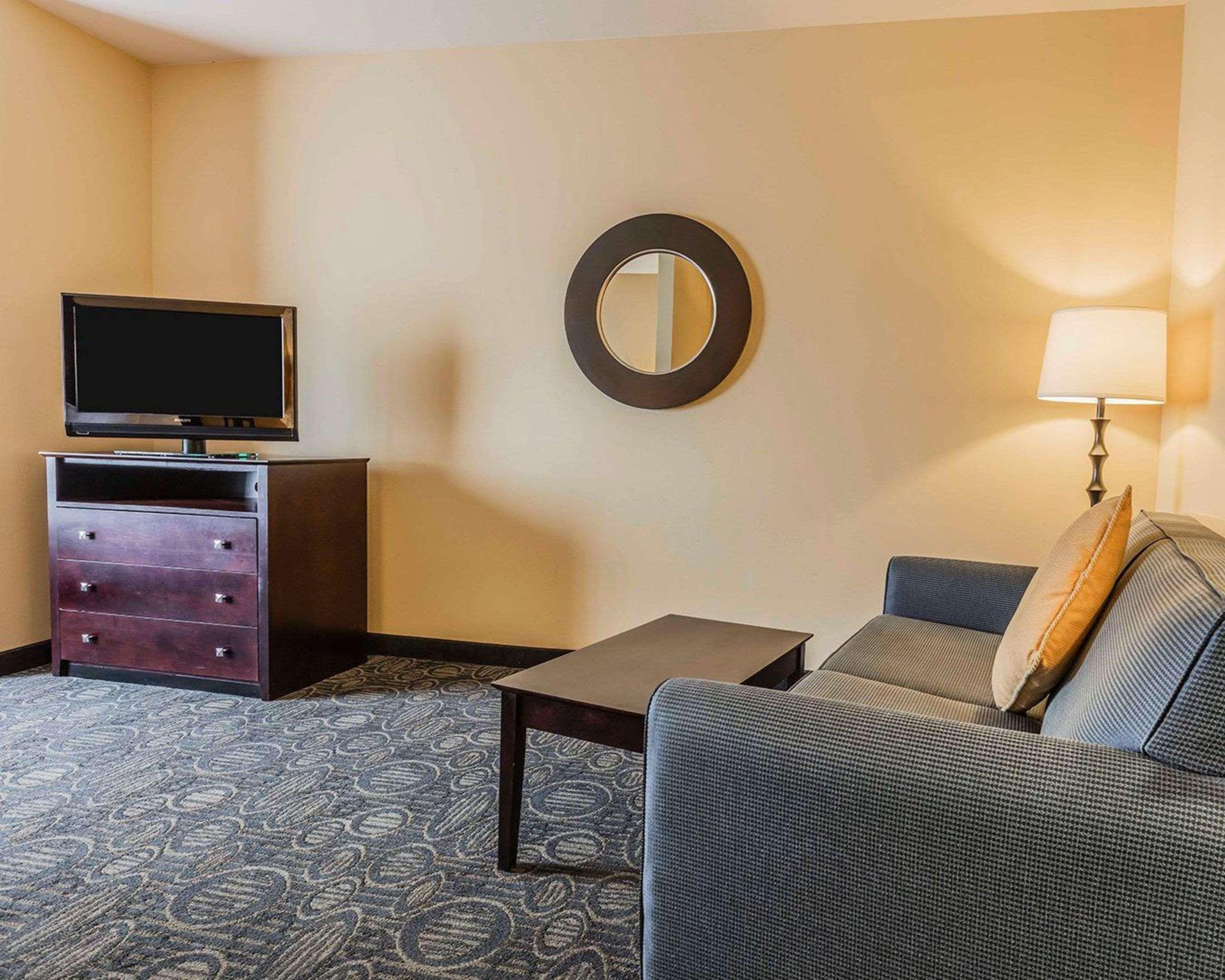 Comfort Suites Pell City I-20 Exit 158 Extérieur photo
