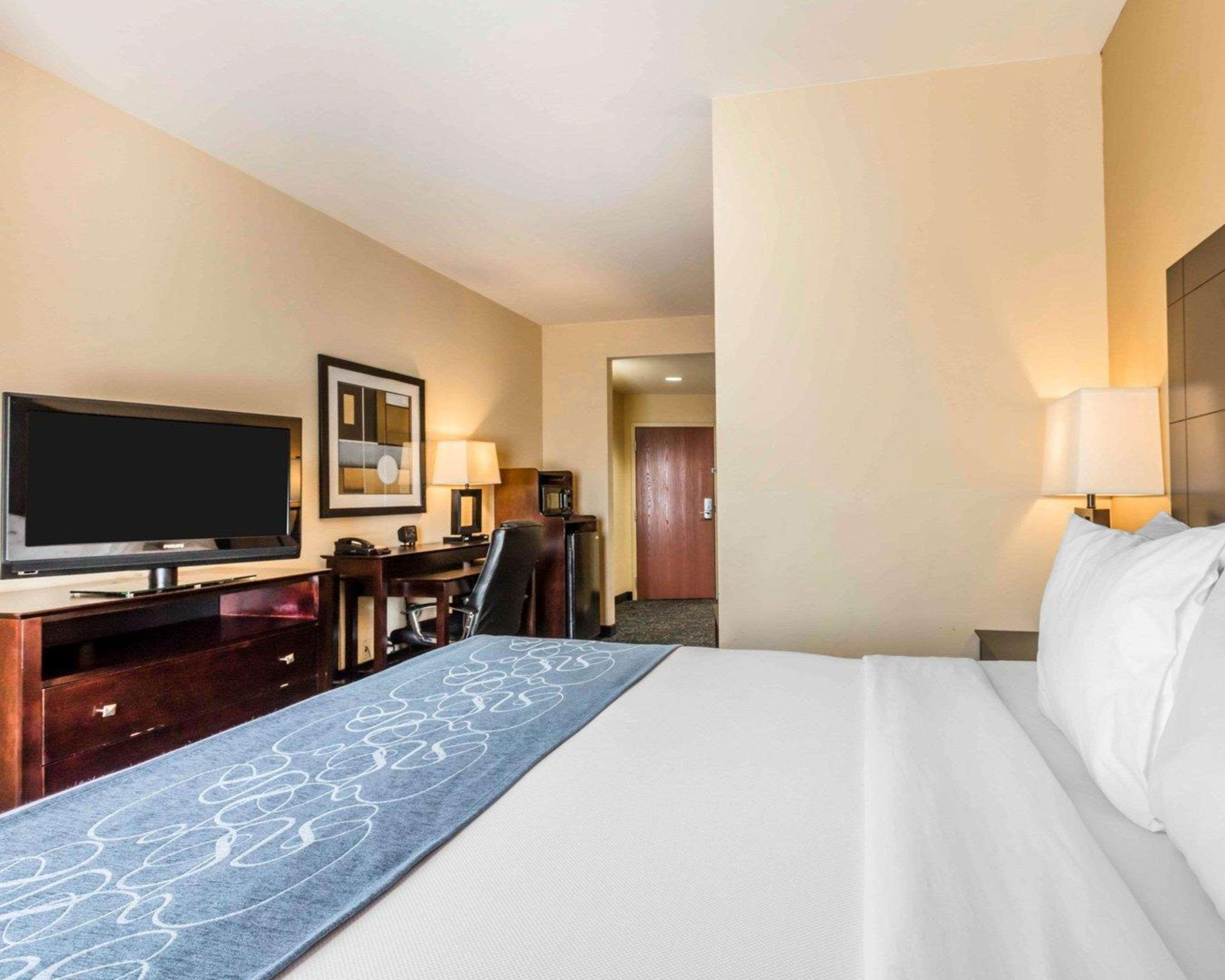 Comfort Suites Pell City I-20 Exit 158 Extérieur photo