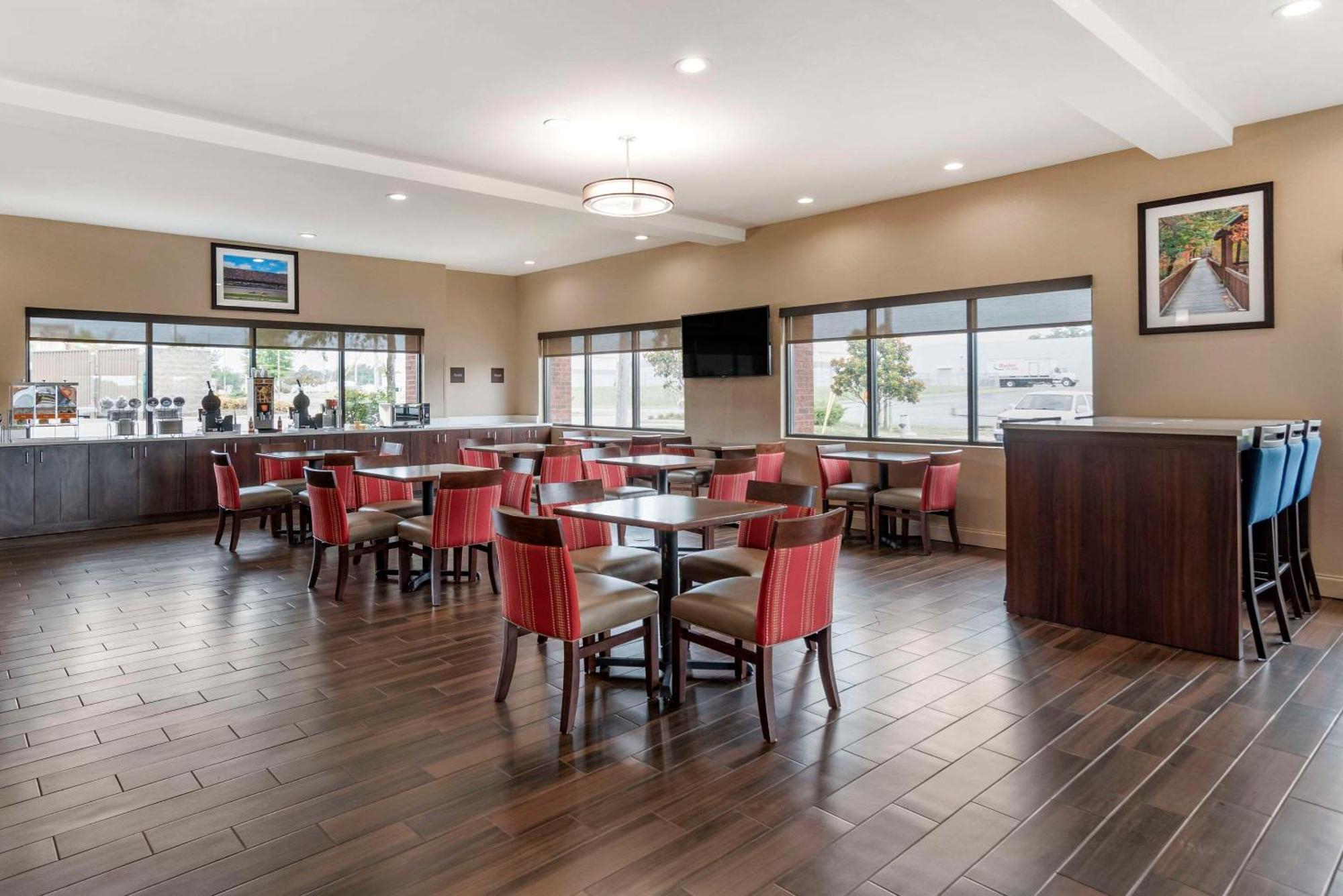 Comfort Suites Pell City I-20 Exit 158 Extérieur photo
