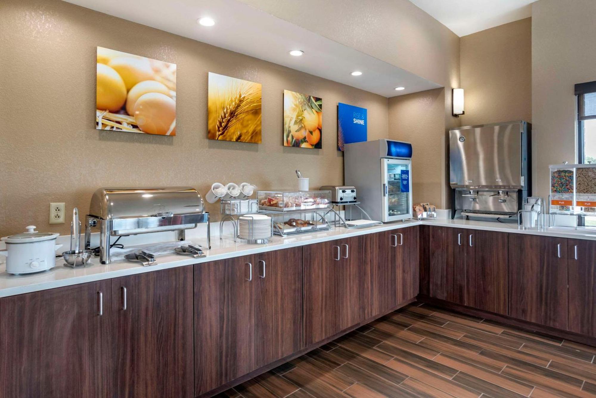Comfort Suites Pell City I-20 Exit 158 Extérieur photo
