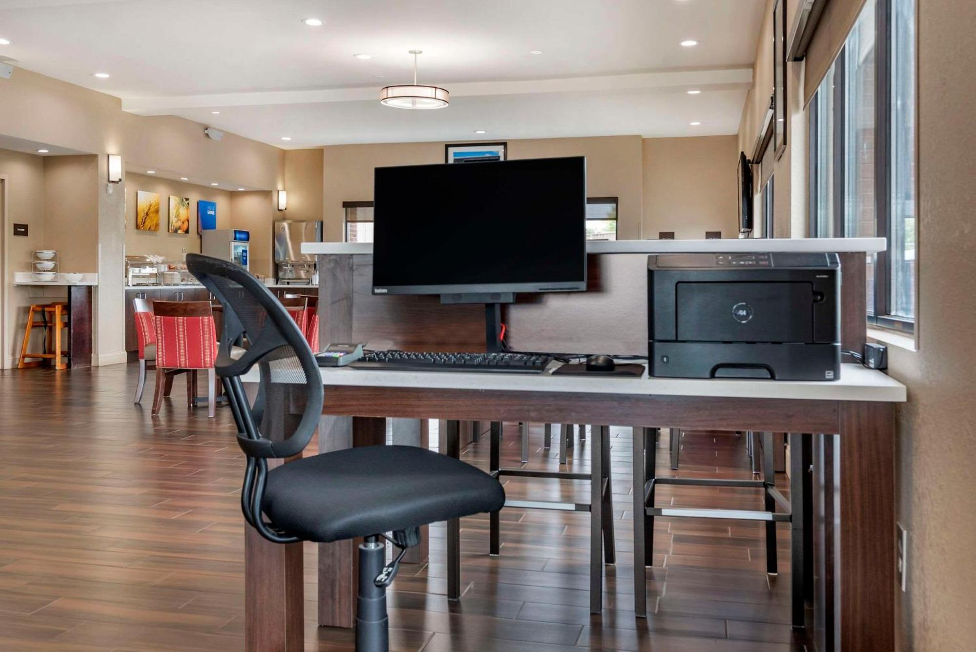 Comfort Suites Pell City I-20 Exit 158 Extérieur photo